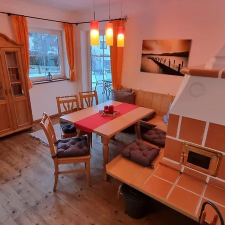 Ferienwohnung John Seymour Apartment *